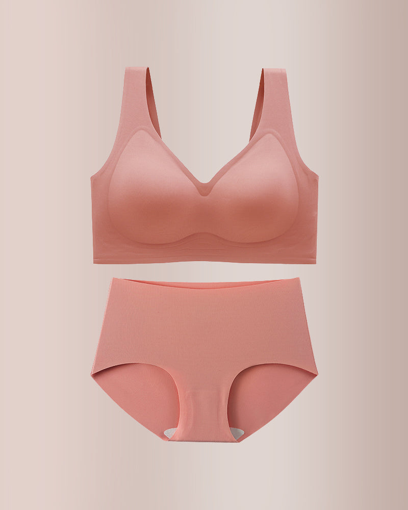 Plus Size Seamless Minimizing Bra & Panty Set