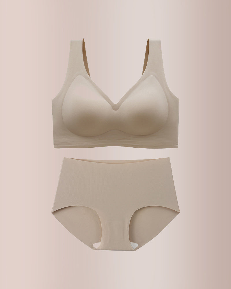 Plus Size Seamless Minimizing Bra & Panty Set